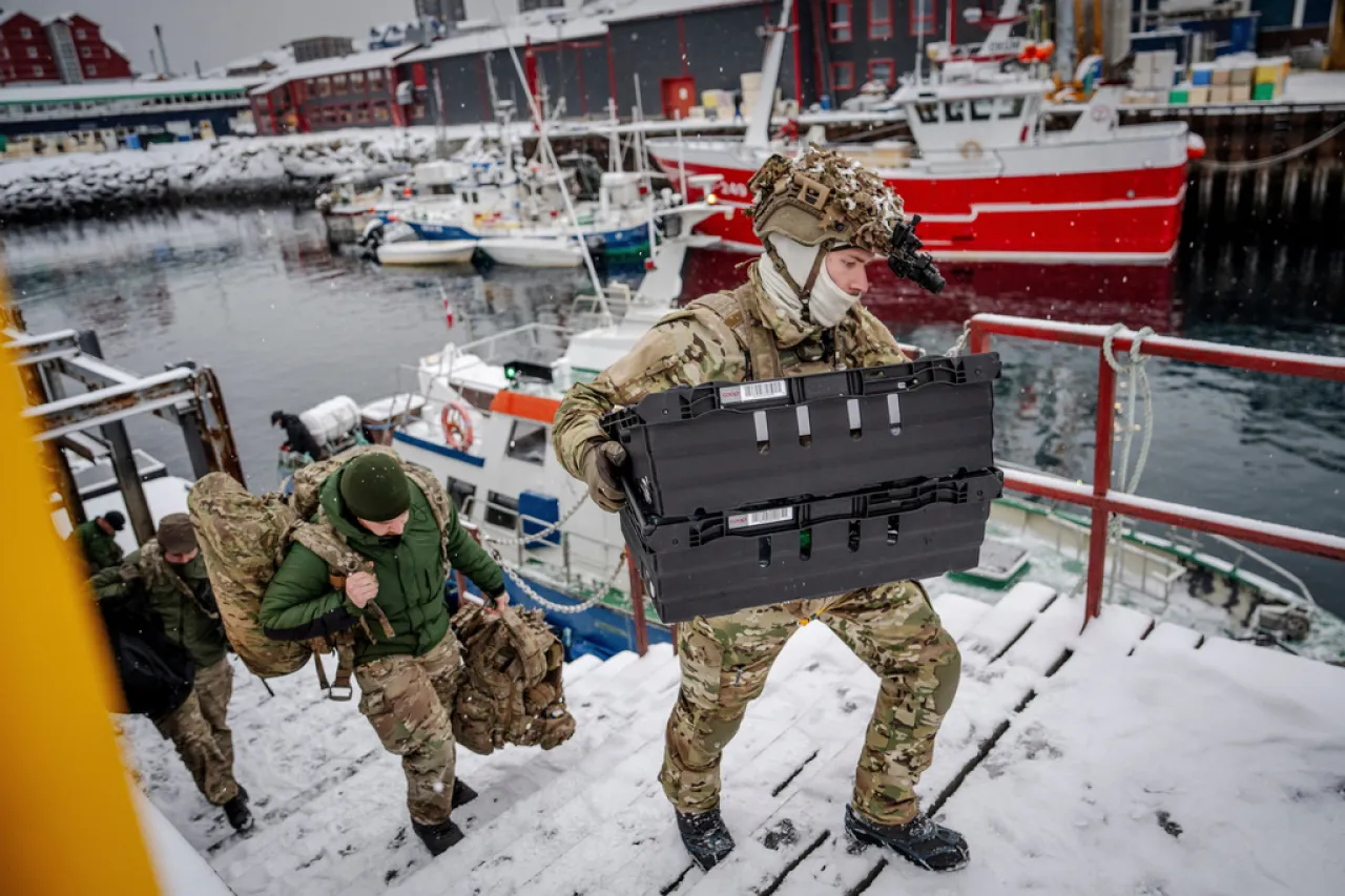 La frontera del poder: Dinamarca enfrenta la crisis de soberanía en el corazón ártico
